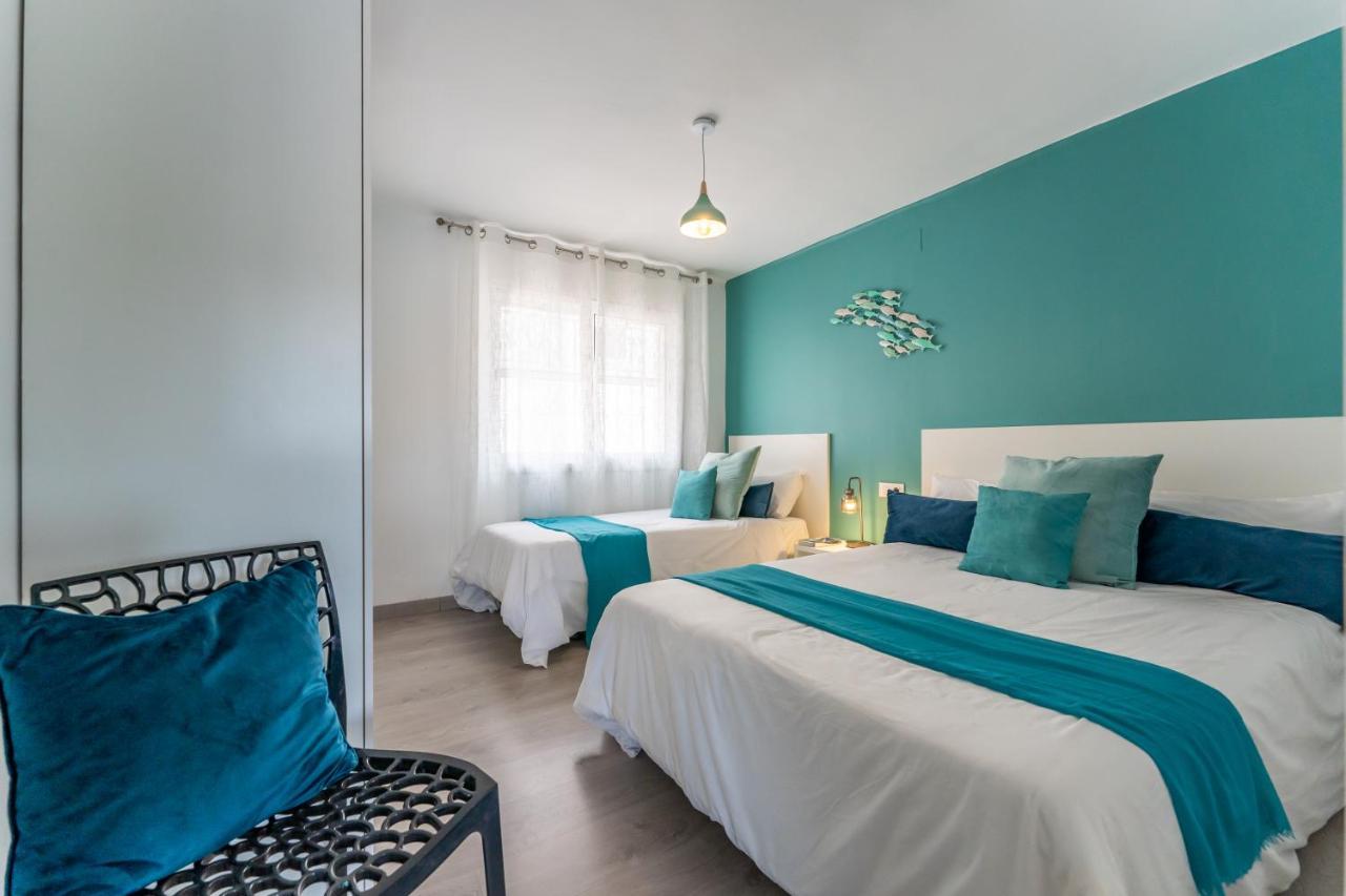 Beach Front Retro Hideaway In Salou Exterior foto