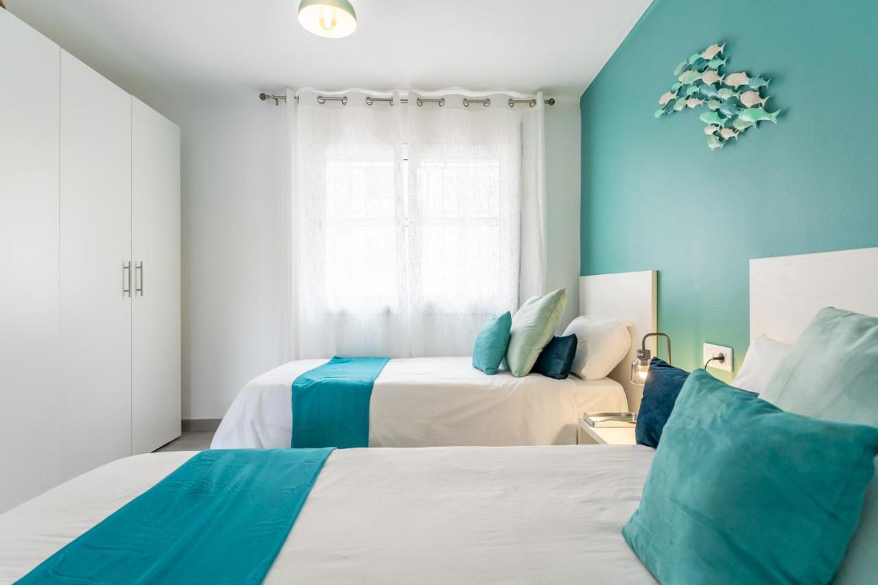 Beach Front Retro Hideaway In Salou Exterior foto